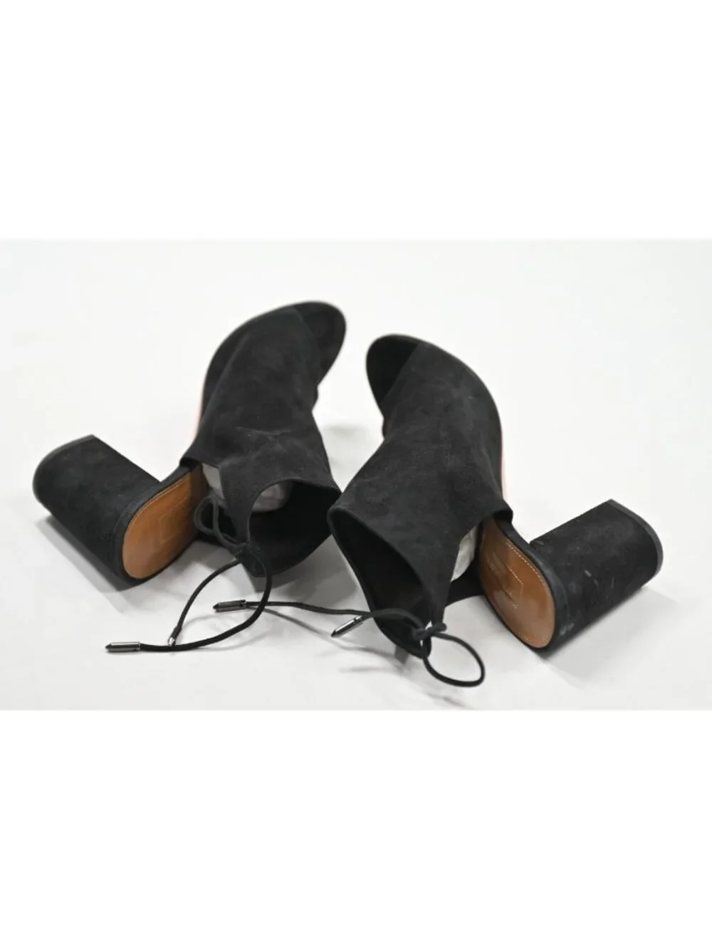 Aquazzura Noa Sandal 85 in Black Suede